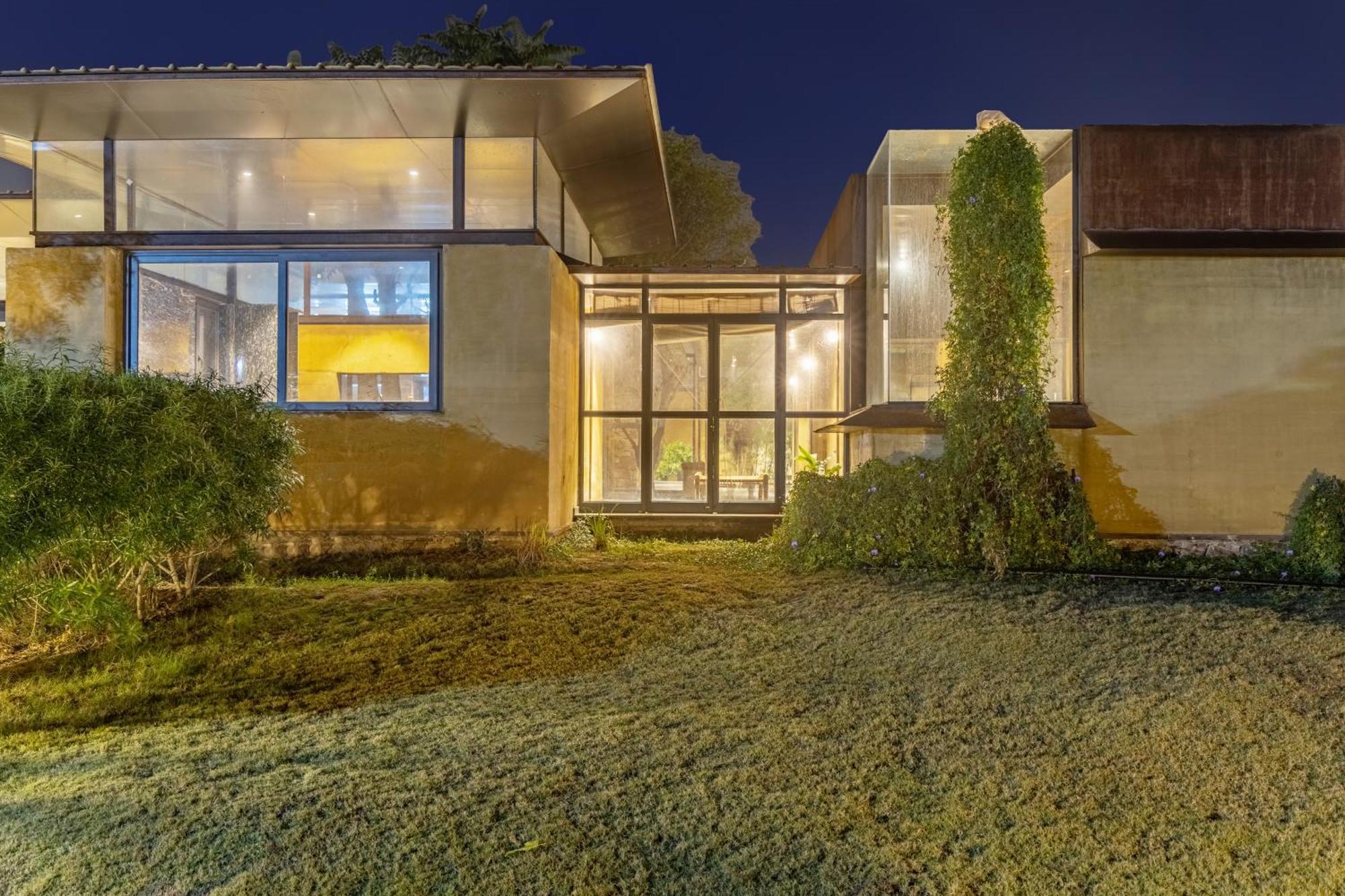 Elivaas Hari Bagh 4 Bhk Villa With Gaming Zone & Art Nook Jaipur Exterior photo